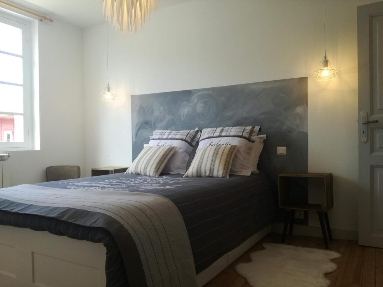 Briseteia Apartment Saint-Just-Ibarre Ngoại thất bức ảnh